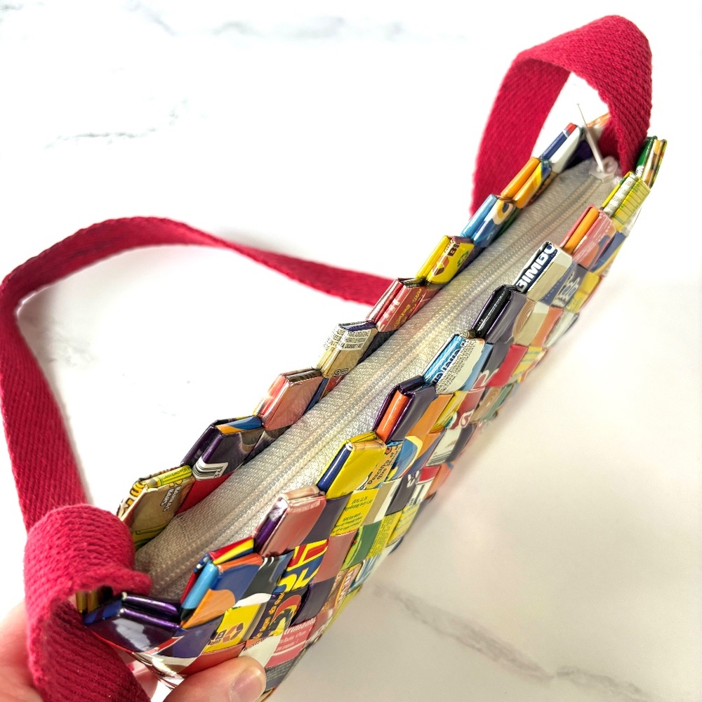 UPCYCLED Handmade Candy Wrapper Multicolored Baguette Bag 90s Y2K - Picture 5 of 16